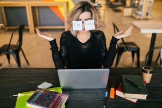 stress peut retarder les règles de combien de jours