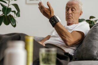 découvrez l'importance de la santé cardiovasculaire et apprenez comment adopter des habitudes de vie saines pour renforcer votre cœur. explorez nos conseils, astuces et informations sur la prévention des maladies cardiaques.