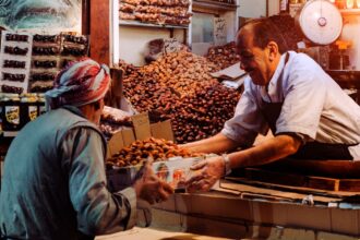 découvrez les aliments anti-cancer qui peuvent renforcer votre santé et réduire les risques de maladie. apprenez comment intégrer ces super-aliments dans votre alimentation quotidienne pour un mode de vie plus sain.