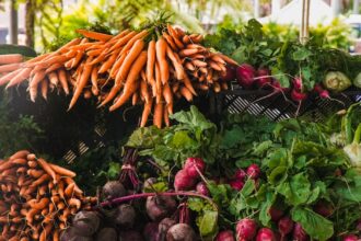 découvrez whole foods, votre destination privilégiée pour des aliments biologiques et naturels de qualité supérieure, des produits frais de saison et une large sélection d'options saines pour un mode de vie équilibré.