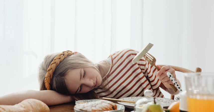 découvrez les aliments qui favorisent un sommeil réparateur. apprenez quels repas et snacks intègrent des ingrédients naturels pour améliorer la qualité de votre sommeil et vous aider à vous réveiller reposé.