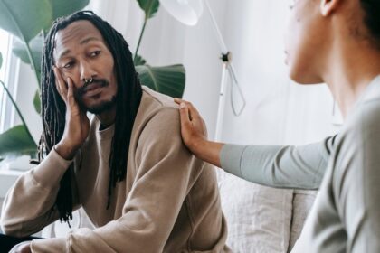 découvrez l'importance des connexions interpersonnelles dans notre vie quotidienne, comment elles influencent notre bien-être et nos relations, et les clés pour les renforcer.