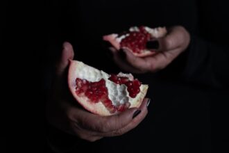 découvrez l'importance de la consommation de fibres pour maintenir une bonne santé digestive, réguler le poids et prévenir diverses maladies. apprenez quels aliments privilégier et comment intégrer davantage de fibres dans votre alimentation quotidienne.