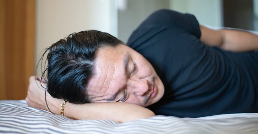 découvrez les bienfaits d'un sommeil profond pour revitaliser votre corps et votre esprit. apprenez des techniques pour améliorer la qualité de votre sommeil et éviter les nuits agitées.