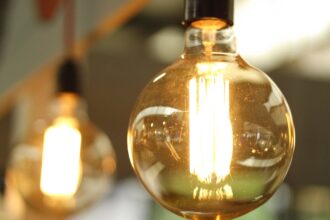 découvrez tout sur l'énergie : sa production, ses différentes sources, et son impact sur l'environnement. restez informé des dernières innovations et solutions pour une consommation durable.