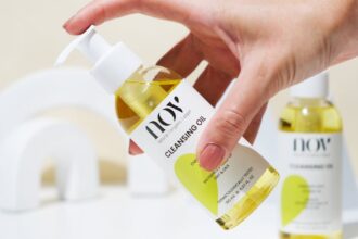 découvrez l'importance du self-care pour votre bien-être mental et physique. apprenez des astuces et des techniques simples pour intégrer des moments de soin de soi dans votre quotidien, afin de renforcer votre confiance et d'atteindre un équilibre harmonieux dans votre vie.