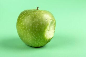 découvrez l'équilibre calorique, un concept essentiel pour gérer votre poids et votre santé. apprenez comment équilibrer vos apports et vos dépenses caloriques pour atteindre vos objectifs de bien-être.