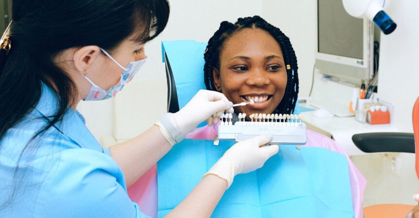 découvrez notre guide complet sur le blanchiment des dents, incluant les meilleures méthodes, produits recommandés et astuces pour obtenir un sourire éclatant et éclatant de santé.