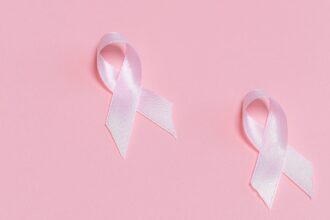 découvrez les types, les causes et les traitements du cancer, une maladie complexe touchant des millions de personnes dans le monde. informez-vous sur les avancées scientifiques et les conseils pour prévenir le cancer.