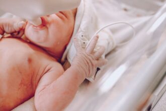 découvrez les dernières avancées et traitements en oncologie pédiatrique, une spécialité dédiée à la prise en charge des maladies cancéreuses chez les enfants. informez-vous sur les soins, la recherche et le soutien pour les jeunes patients et leur famille.