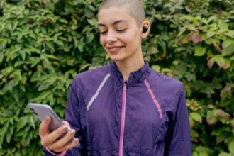 découvrez tout ce que vous devez savoir sur la chimiothérapie, un traitement essentiel dans la lutte contre le cancer. informez-vous sur son fonctionnement, ses effets secondaires, et comment elle s'intègre dans le parcours de soins des patients.