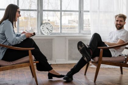 découvrez notre service de coaching relationnel pour améliorer vos connexions personnelles. que ce soit pour renforcer votre couple, améliorer la communication ou résoudre des conflits, nos experts sont là pour vous guider vers une relation épanouie. inscrivez-vous dès aujourd'hui pour transformer votre vie amoureuse!