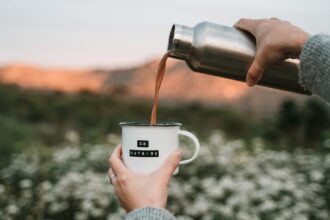 découvrez comment optimiser votre matinée avec une routine matinale efficace. transformez vos matinées en moments productifs et épanouissants grâce à nos conseils pratiques et astuces bien-être.