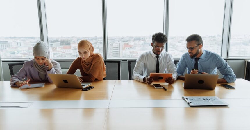découvrez l'importance de la compatibilité sexuelle dans les relations amoureuses. explorez comment les désirs, les préférences et la communication peuvent renforcer votre intimité et favoriser une connexion plus profonde avec votre partenaire.