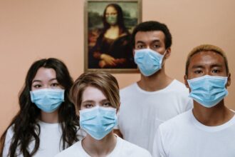 découvrez les secrets de l'immunité : comment renforcer votre système immunitaire, les facteurs qui l'influencent et des conseils pratiques pour rester en bonne santé.