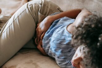 découvrez comment mieux gérer la douleur chronique grâce à des conseils pratiques, des traitements innovants et des témoignages. améliorez votre qualité de vie en comprenant les causes et les solutions adaptées à la douleur persistante.