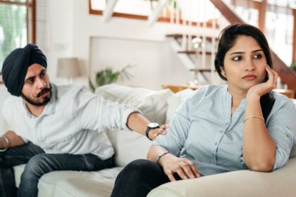 découvrez les dynamiques de couple : explorez les relations, les interactions et les défis rencontrés dans les partenariats amoureux. apprenez à mieux comprendre votre partenaire et à renforcer vos liens pour une vie à deux épanouissante.