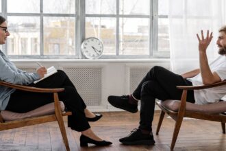 explorez les bienfaits de la psychothérapie, une approche thérapeutique qui aide à mieux comprendre vos émotions, à surmonter vos défis personnels et à améliorer votre bien-être mental.