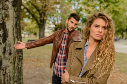 découvrez comment surmonter une rupture amoureuse avec des conseils pratiques, des stratégies pour guérir et des témoignages inspirants. apprenez à retrouver votre bien-être émotionnel après une séparation difficile.