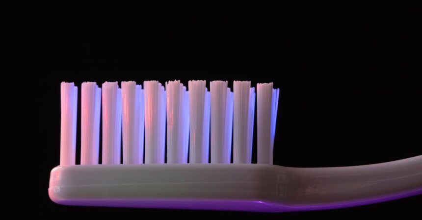 découvrez tout sur la sensibilité dentaire : causes, symptômes et traitements efficaces pour soulager la douleur et améliorer votre confort au quotidien.