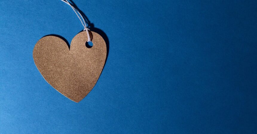découvrez les effets de l'attachement insécure sur les relations interpersonnelles et la santé mentale. apprenez à identifier les signes, comprendre les causes et explorez des stratégies pour développer des relations plus saines et sécurisantes.
