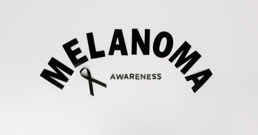 découvrez les causes, les symptômes et les traitements du cancer de la peau. renseignez-vous sur les moyens de prévention et d'auto-examen pour protéger votre santé cutanée.