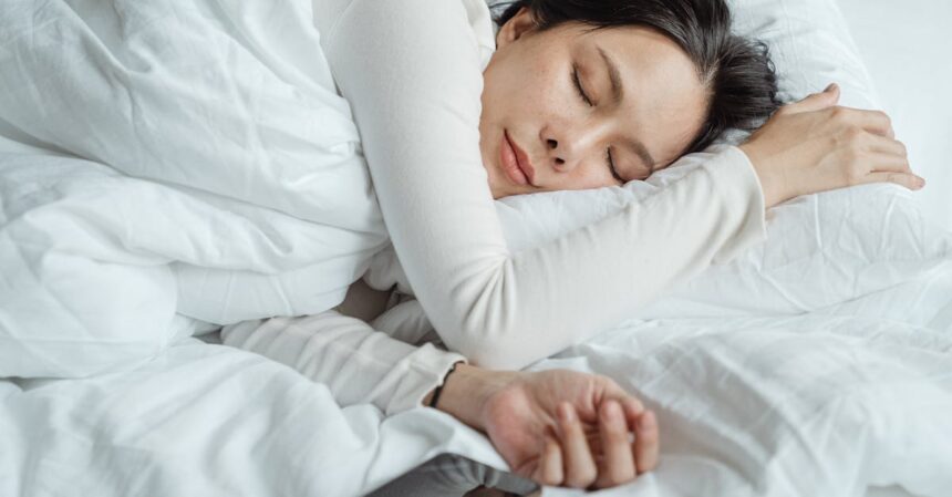 découvrez les bienfaits du sommeil léger pour votre santé et votre bien-être. apprenez comment améliorer la qualité de votre sommeil et optimiser votre repos pour une vie plus équilibrée.
