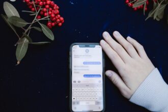 découvrez les signes d'une relation toxique et apprenez à identifier les comportements nuisibles. explorez des conseils pour mettre fin à ces dynamiques destructrices et favoriser des relations saines et épanouissantes.