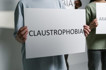 découvrez les troubles obsessionnels, des conditions psychologiques caractérisées par des pensées intrusives et des comportements répétitifs. apprenez à reconnaître les symptômes, les causes et les traitements disponibles pour améliorer la qualité de vie des personnes touchées.