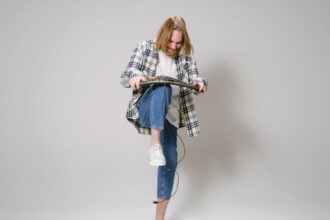 découvrez tout sur la compression nerveuse : causes, symptômes et traitements. apprenez comment soulager la douleur et améliorer votre qualité de vie grâce à des conseils médicaux et des solutions efficaces.