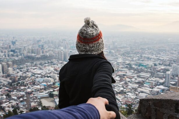 découvrez l'importance de la confiance dans les relations personnelles et professionnelles. apprenez comment bâtir des liens solides et instaurer un climat de confiance mutuelle pour favoriser une communication efficace et des collaborations fructueuses.