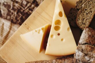 découvrez les secrets d'une alimentation équilibrée pour maintenir votre santé et votre bien-être. apprenez à composer des repas nutritifs qui apportent l'énergie nécessaire tout en favorisant une bonne digestion et en prévenant les maladies.