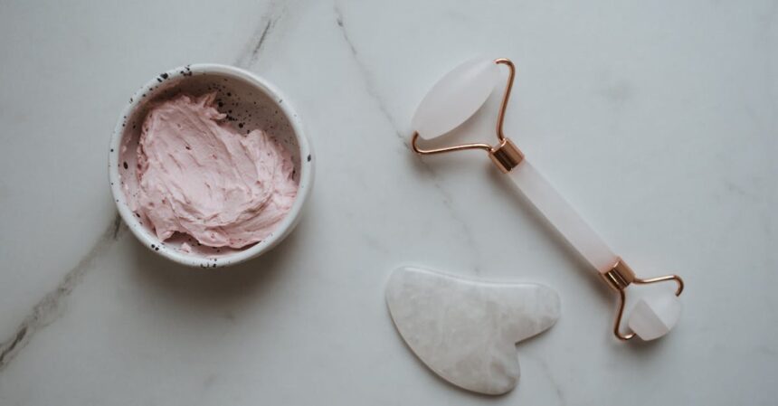 découvrez notre crème anti-brillance, spécialement formulée pour contrôler l'excès de sébum et matifier votre peau tout au long de la journée. profitez d'un teint frais et éclatant, sans brillance indésirable, tout en nourrissant et protégeant votre épiderme.