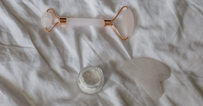 découvrez notre crème anti-inflammatoire, conçue pour apaiser et réduire les douleurs tout en favorisant la guérison de la peau. formulée à partir d'ingrédients naturels, elle offre un confort durable pour un bien-être optimal.