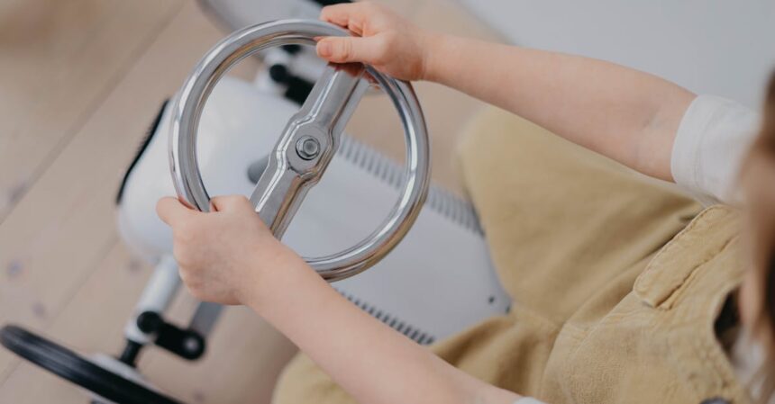 découvrez l'importance du développement moteur chez l'enfant, des premières étapes de la motricité aux compétences avancées. apprenez comment stimuler et accompagner cette croissance essentielle pour offrir à votre enfant les meilleures bases pour évoluer en toute confiance.