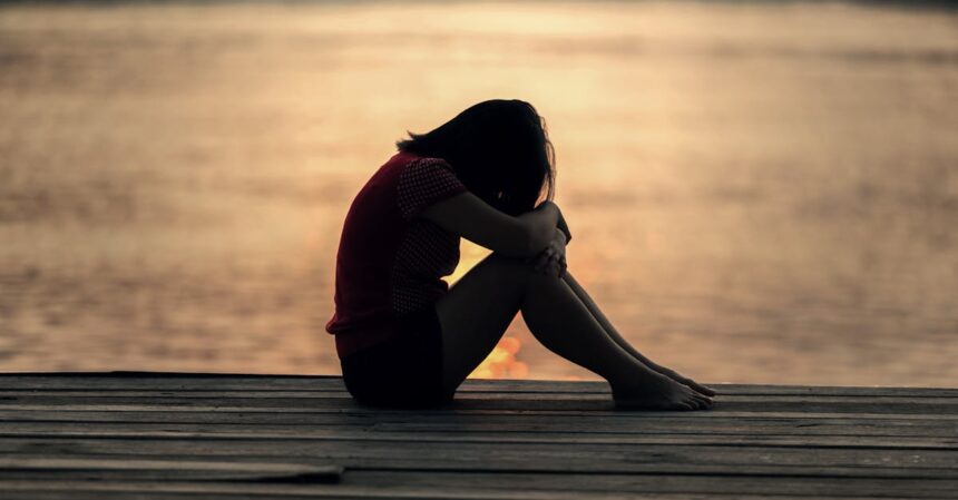 découvrez les causes, symptômes et traitements du douleur temporelle. apprenez à mieux comprendre cette affection et à gérer vos douleurs avec des solutions adaptées.