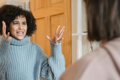 découvrez les nuances des dynamiques relationnelles, explorez comment les interactions influencent vos relations personnelles et professionnelles, et apprenez à instaurer des liens plus sains et harmonieux.