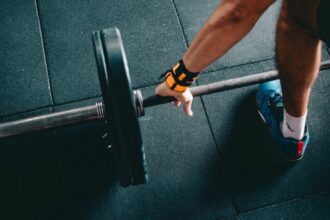 découvrez l'univers du fitness : conseils, exercices, nutrition et bien-être pour atteindre vos objectifs de santé et de forme physique.