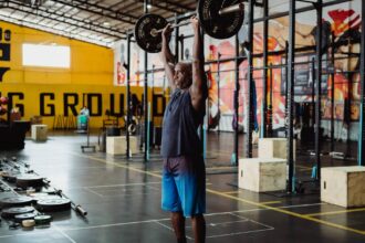 découvrez des stratégies efficaces pour le gain musculaire, incluant des conseils nutritionnels, des routines d'entraînement adaptées et des astuces pour optimiser vos performances. atteignez vos objectifs de musculation avec des méthodes éprouvées.