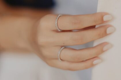 découvrez les causes, symptômes et traitements des éruptions cutanées. apprenez à identifier les différents types de rash et adoptez les meilleures pratiques pour soulager votre peau.