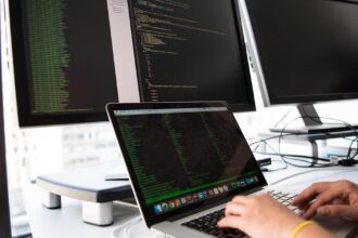 découvrez notre sélection de screens de haute qualité, offrant une visualisation optimale et une protection efficace pour vos appareils. explorez les dernières innovations technologiques et trouvez le screen qui répond à vos besoins.