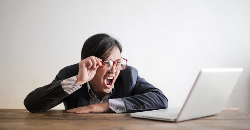 découvrez comment la fatigue nerveuse affecte votre quotidien et explorez des solutions pour la surmonter. apprenez à reconnaître les symptômes, à gérer le stress et à améliorer votre bien-être mental.