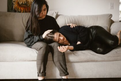 découvrez les signes d'une relation toxique, des conseils pour vous en libérer et comment retrouver votre bien-être. apprenez à identifier les comportements nuisibles et à construire des relations saines.