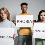 découvrez des stratégies efficaces de gestion des phobies pour surmonter vos peurs et améliorer votre bien-être. apprenez des techniques pratiques et des conseils d'experts pour vivre en harmonie avec vos émotions.
