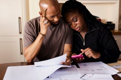 découvrez nos conseils en gestion de rupture pour surmonter les épreuves émotionnelles et retrouver votre bien-être. apprenez des stratégies efficaces pour gérer vos sentiments, reconstruire votre confiance en vous et avancer sereinement dans votre vie après une séparation.