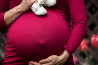 découvrez tout ce que vous devez savoir sur la grossesse : conseils, étapes du développement, nutrition, préparation à l'accouchement et bien-être pour vivre pleinement cette aventure incroyable.