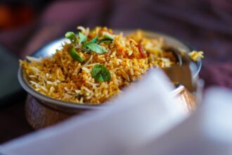explorez un monde de saveurs exquises et variées. découvrez comment les ingrédients et les techniques culinaires s'unissent pour créer des expériences gustatives inoubliables.