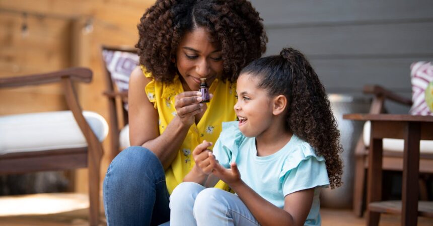 découvrez le pouvoir des huiles essentielles : des solutions naturelles pour améliorer votre bien-être, apaiser l'esprit et revitaliser le corps. explorez notre sélection d'huiles essentielles de haute qualité, idéales pour l'aromathérapie et le quotidien.