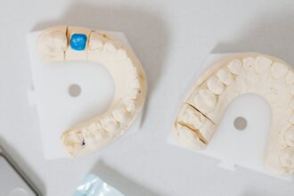 découvrez les implants prostatiques, une solution innovante pour traiter les problèmes de santé liés à la prostate. apprenez-en davantage sur les avantages, les procédures et les résultats des implants pour améliorer votre qualité de vie.