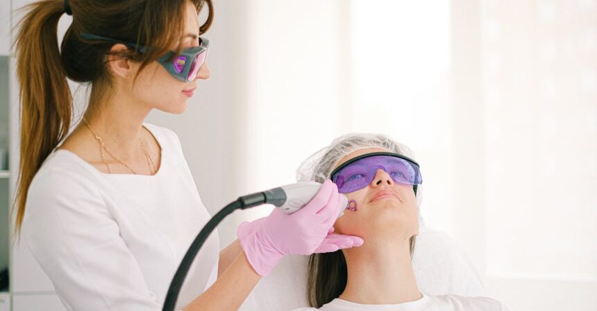 découvrez les interventions non-invasives, des techniques médicales modernes permettant de traiter diverses conditions sans chirurgie, assurant confort et sécurité pour les patients.